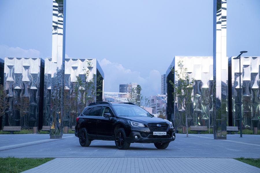  Subaru Outback Black Line 2019 года  (CIS) (фото 8 из 21)
